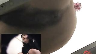 She shits in the toilet