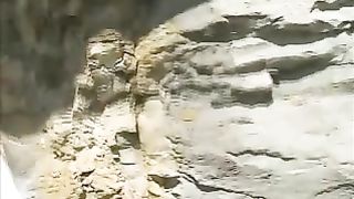 Big ass girl pooping