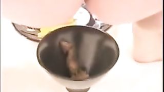 Feona pooping and smearing