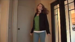 Mix of the same MILF pooping