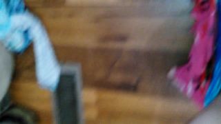 Amateur girl Katelyn taking a piss