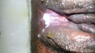 Yellow shit and pussy leak