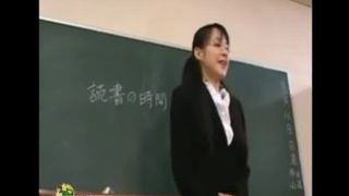 Teacher shit in her panties